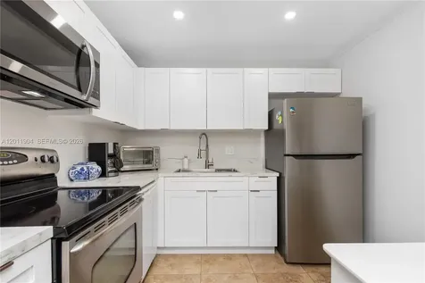 21133 SW 85th Avenue Cutler Bay FL 33189