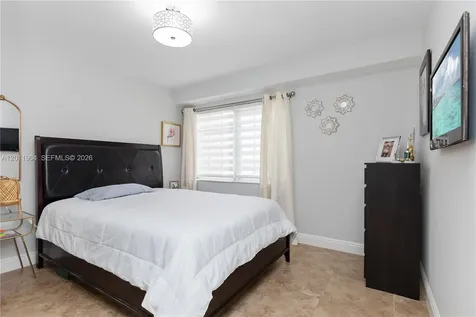 21133 SW 85th Avenue Cutler Bay FL 33189