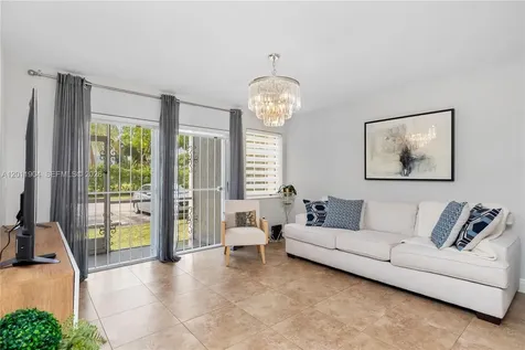 21133 SW 85th Avenue Cutler Bay FL 33189