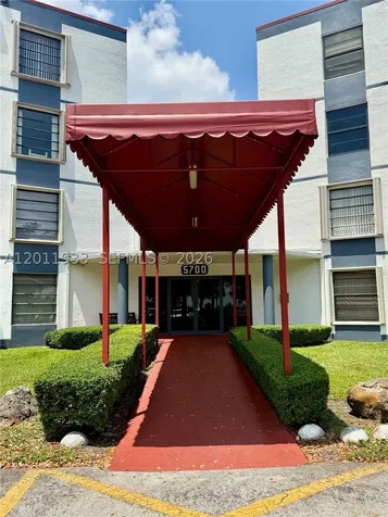 5700 SW 127th Avenue Miami FL 33183