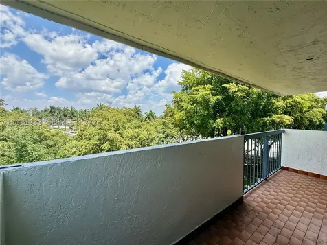 5700 SW 127th Avenue Miami FL 33183