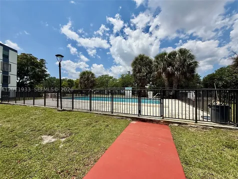 5700 SW 127th Avenue Miami FL 33183