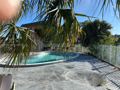 5435 NW 10th Court Plantation FL 33313