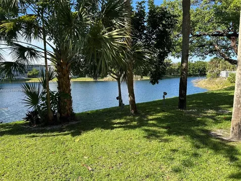 5435 NW 10th Court Plantation FL 33313