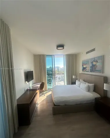 777 N Ocean Drive Hollywood FL 33019
