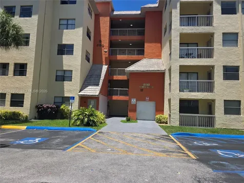 8180 Geneva Court Doral FL 33166