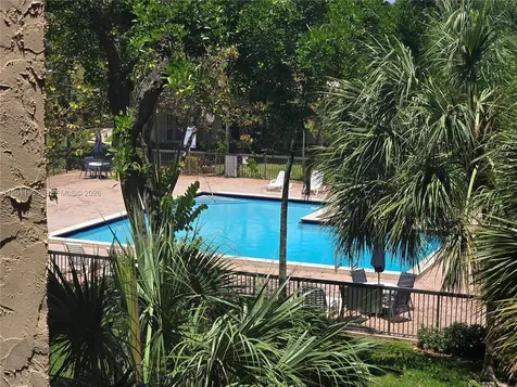 8180 Geneva Court Doral FL 33166