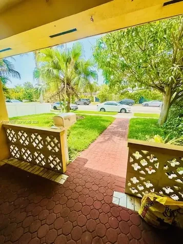 1551 Tyler Street Hollywood FL 33020