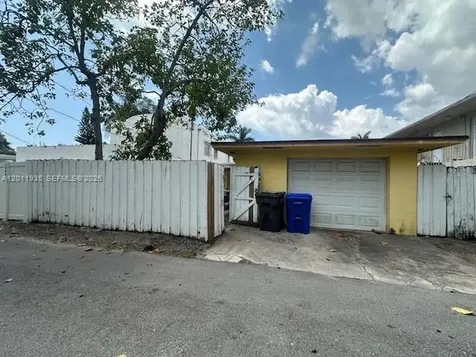 1551 Tyler Street Hollywood FL 33020