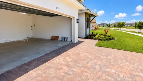 4993 Ofanto Lane Ave Maria FL 34142