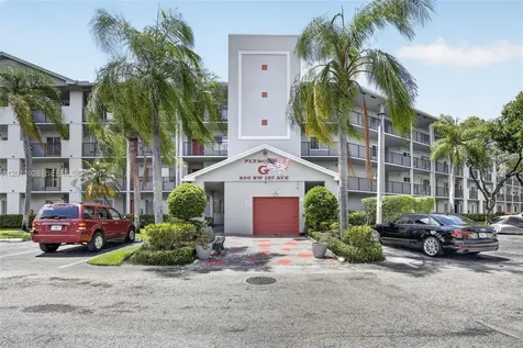 800 SW 137th Avenue Pembroke Pines FL 33027