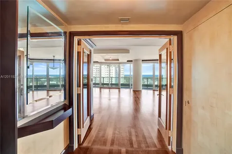 19955 NE 38th Court Aventura FL 33180