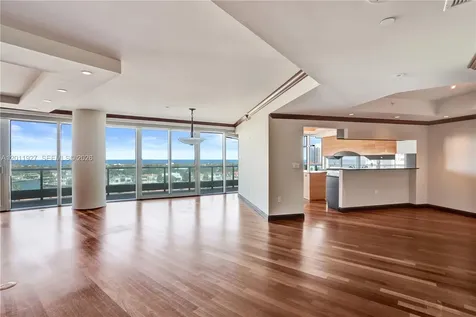 19955 NE 38th Court Aventura FL 33180
