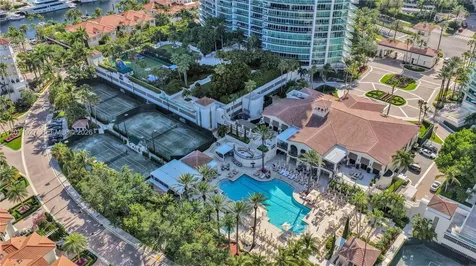 19955 NE 38th Court Aventura FL 33180