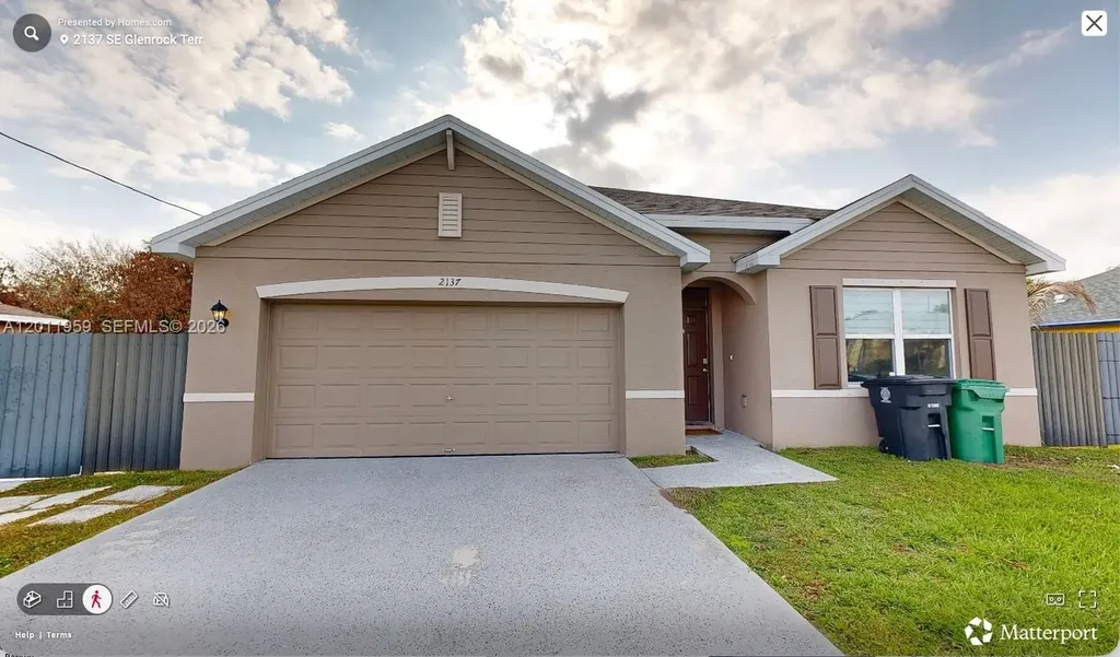 2137 SE Glenrock Terrace Port St. Lucie FL 34952