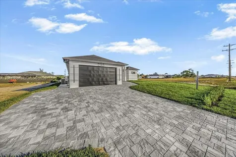 2145 El Dorado Boulevard N Other City - In The State Of Florida FL 33993
