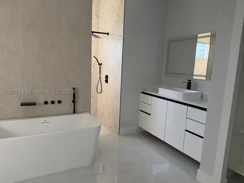 2145 El Dorado Boulevard N Cape Coral FL 33993