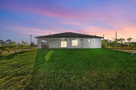 2145 El Dorado Boulevard N Other City - In The State Of Florida FL 33993