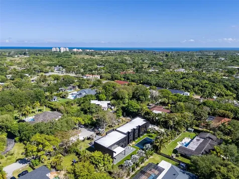 13500 SW 69th Avenue Pinecrest FL 33156