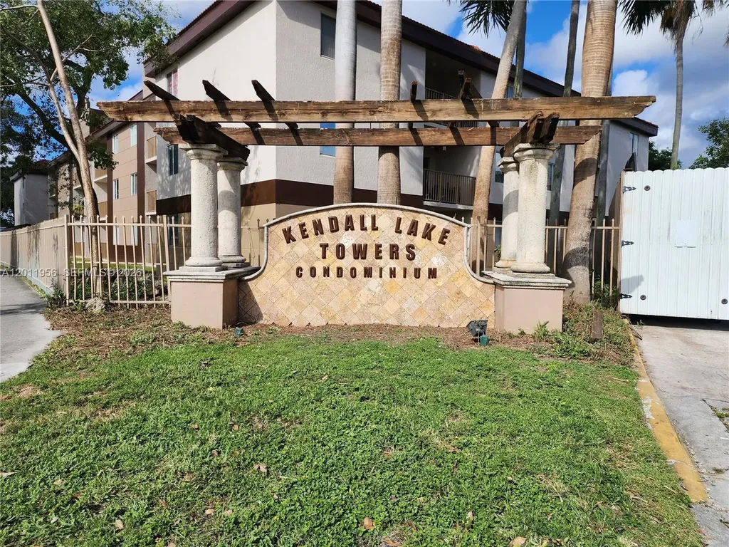 15241 SW 80th Street Miami FL 33193
