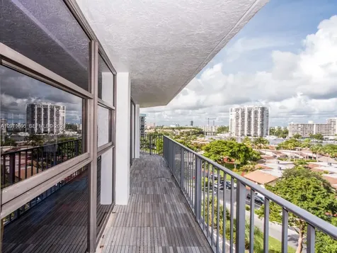 400 Leslie Drive Hallandale Beach FL 33009