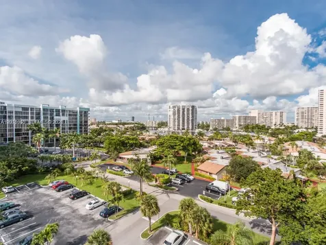400 Leslie Drive Hallandale Beach FL 33009
