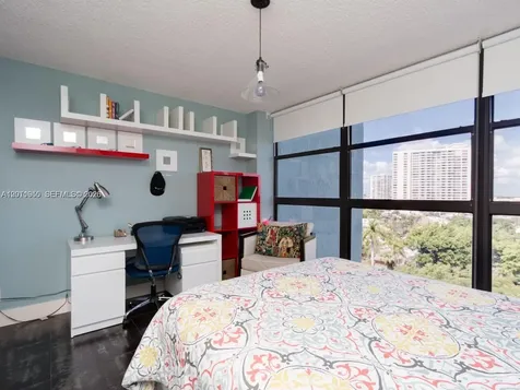 400 Leslie Drive Hallandale Beach FL 33009
