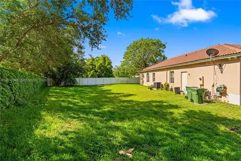 3788 NE 11th Street Homestead FL 33033
