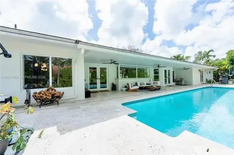 10461 SW 121st Street Miami FL 33176