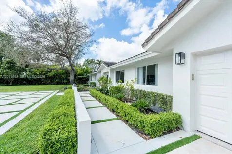 10461 SW 121st Street Miami FL 33176