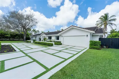 10461 SW 121st Street Miami FL 33176