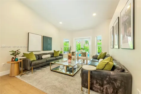 10461 SW 121st Street Miami FL 33176