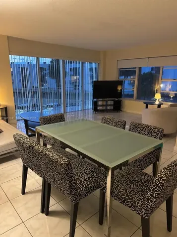 11111 Biscayne Boulevard Miami FL 33181
