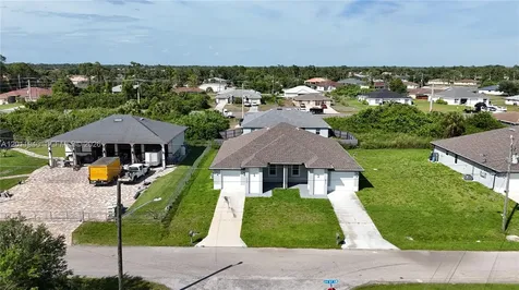 4820/4822 24th Street SW Lehigh Acres FL 33973