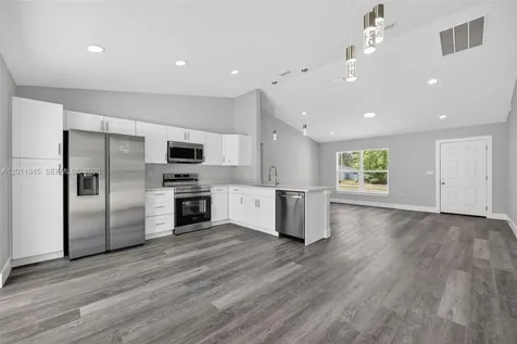 715 Marion Oaks Manor Other City - In The State Of Florida FL 34473