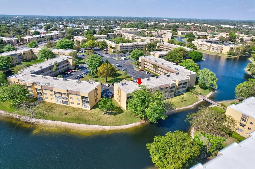5860 NW 64th Avenue Tamarac FL 33319