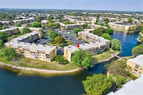 5860 NW 64th Avenue Tamarac FL 33319