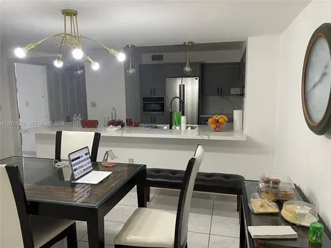 1621 Collins Avenue Miami Beach FL 33139