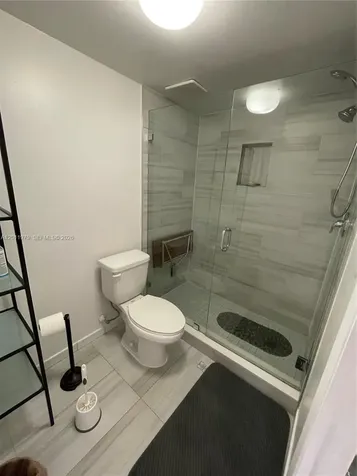 1621 Collins Avenue Miami Beach FL 33139