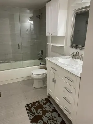 1621 Collins Avenue Miami Beach FL 33139