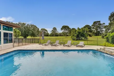 3222 Beechberry Circle Davie FL 33328