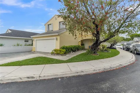 375 W Riverbend Drive Sunrise FL 33326
