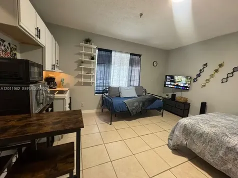 3700 Collins Avenue Miami Beach FL 33140