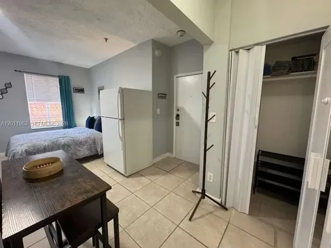 3700 Collins Avenue Miami Beach FL 33140