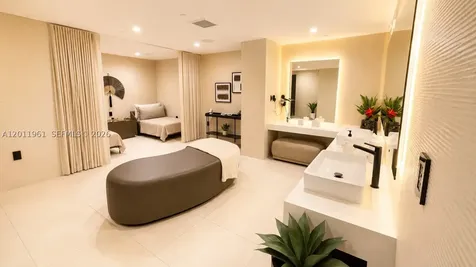 15901 Collins Avenue Sunny Isles Beach FL 33160