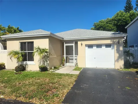 4250 SW 72nd Terrace Davie FL 33314