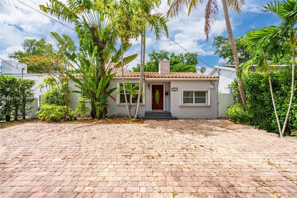 260 SW 29th Road Miami FL 33129