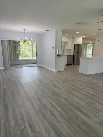 11500 NW 39th Street Sunrise FL 33323