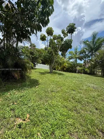 11500 NW 39th Street Sunrise FL 33323