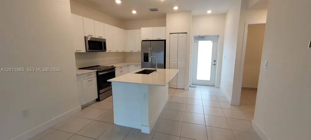 8001 NW 41st Street Doral FL 33166